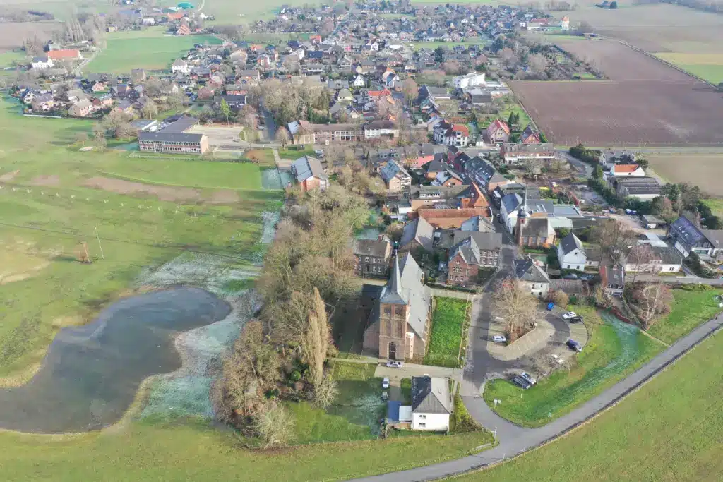 Dorf Bislich von oben