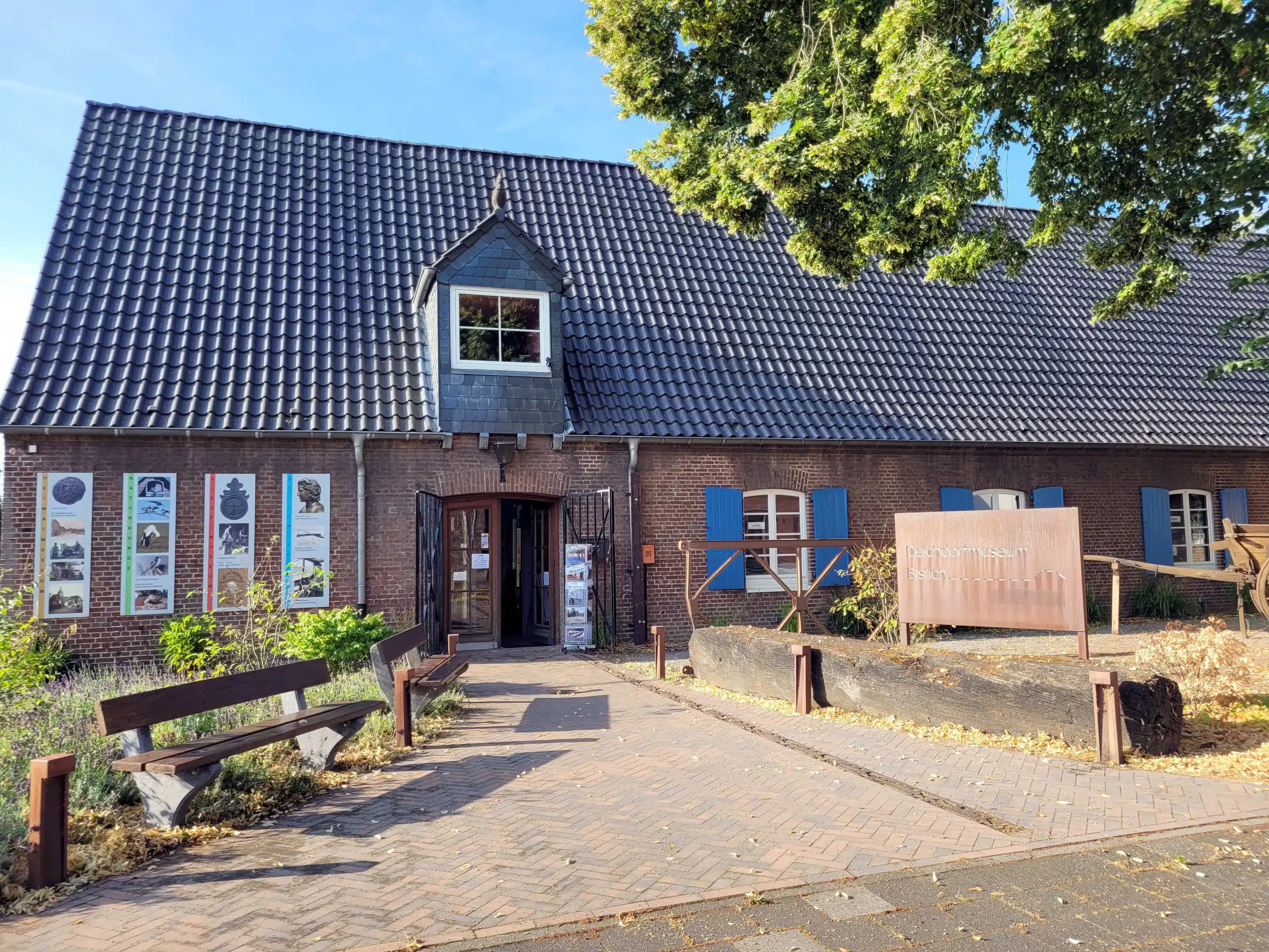 Deichdorfmuseum Bislich Eingang außen