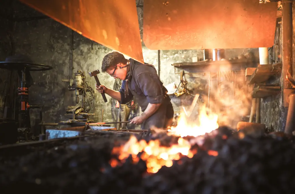 Arbeiten in der Schmiede